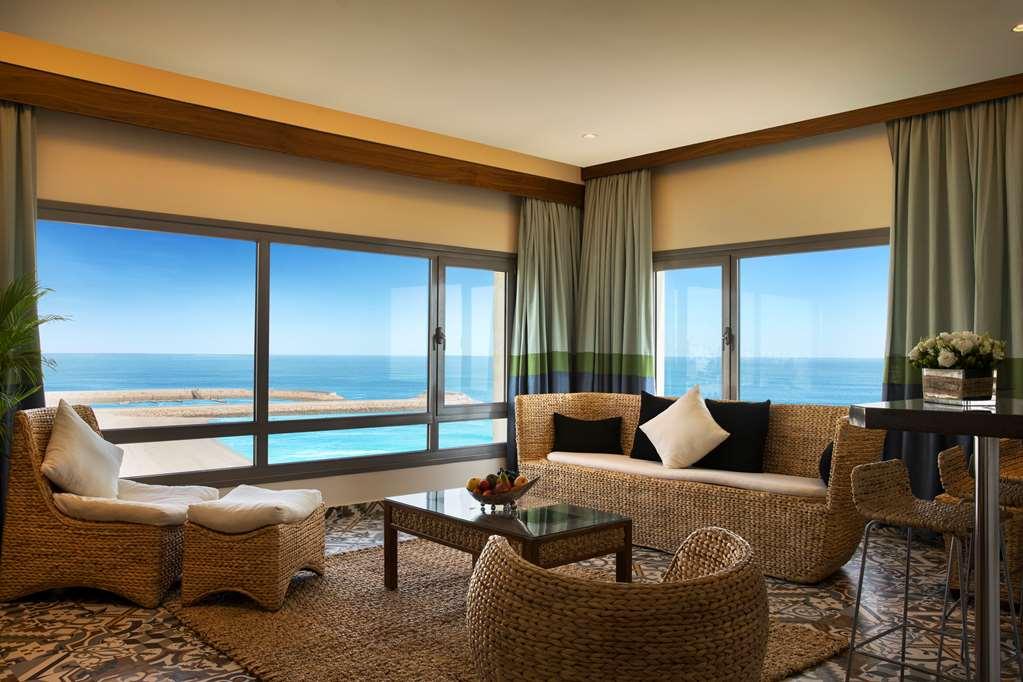 The Palms Beach Hotel And Spa - Kuwai Кувейт Номер фото